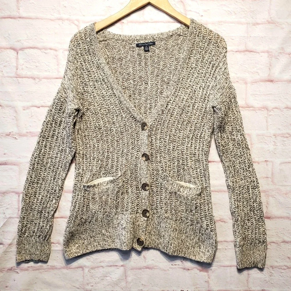 American Eagle Outfitters Cardigan Sweater Womens Small Beige Marled Knit Button